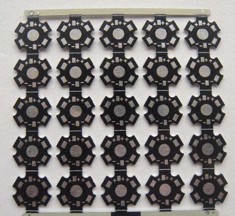 การผลิต PCB ที่มีประสิทธิภาพสูงและทันสมัยสําหรับผลิตภัณฑ์ UPS ที่มีผิวเคลือบที่ไม่มีหมู