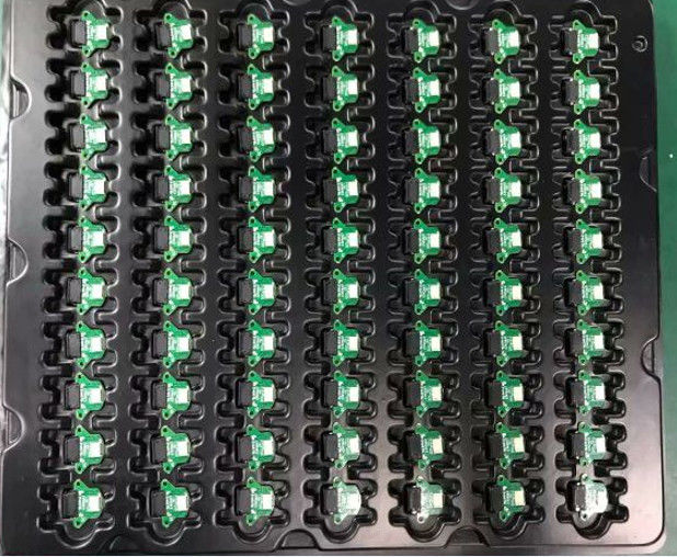 บริการประกอบต้นแบบ PCB แบบครบวงจร บริการประกอบ PCB การผลิต บรรจุโดย ESD Tray ระบบอัตโนมัติ ขนาดเล็ก 1 มม.