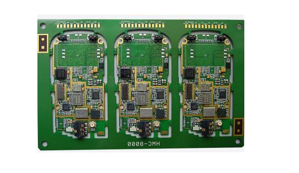 บอร์ดวงจรอิเล็กทรอนิกส์ Pcba สีเขียวไหม Turnkey PCB ประกอบการ ENIG 2U Immersion Gold IPC Class II/ III