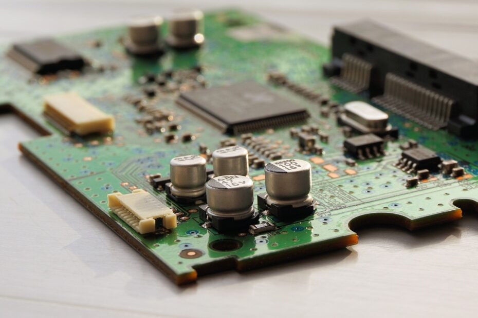 พื้นที่ประกอบการอิเล็กทรอนิกส์พลังงานที่พัฒนา PCB PCBA ด้วย 2-4-6 ชั้นและหน้ากาก solder สีดํา