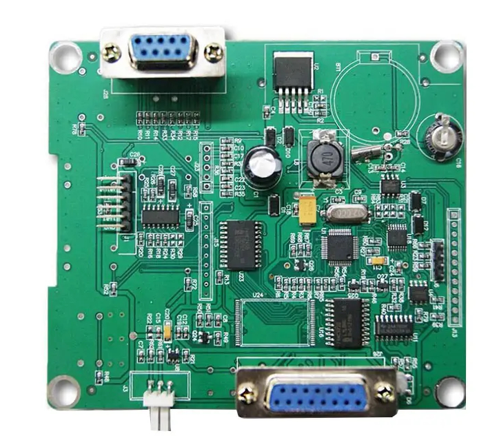 พลังงานใหม่รถยนต์ PCB ประกอบการผลิต 0.5-6 oz ทองแดงพื้นผิวเสร็จ 4 มิล / 4 มิล