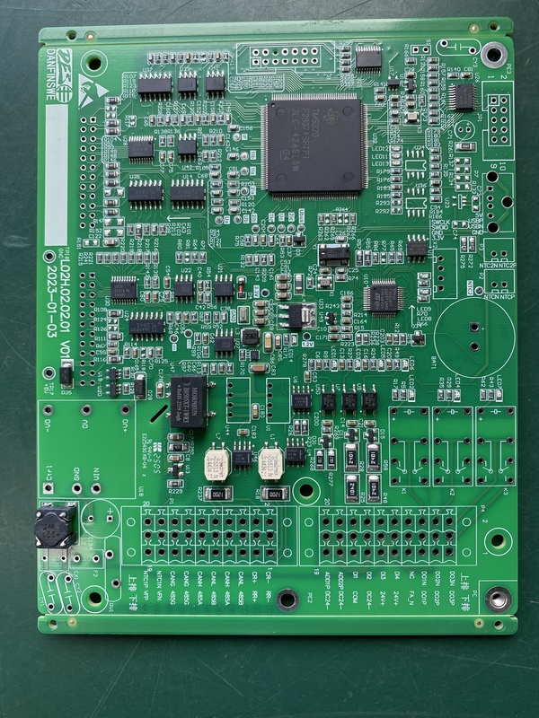 ผสมผสาน PCB การป้องกันพลังงานหน้ากากผสมผสานสีขาวด้วยความหนา 1.6mm และการรับรอง Rohs