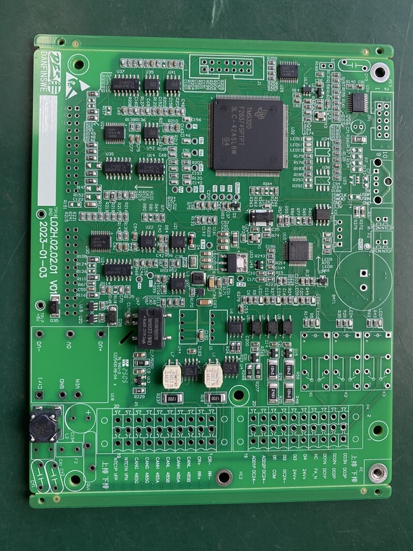 ผสมผสาน PCB การป้องกันพลังงานหน้ากากผสมผสานสีขาวด้วยความหนา 1.6mm และการรับรอง Rohs