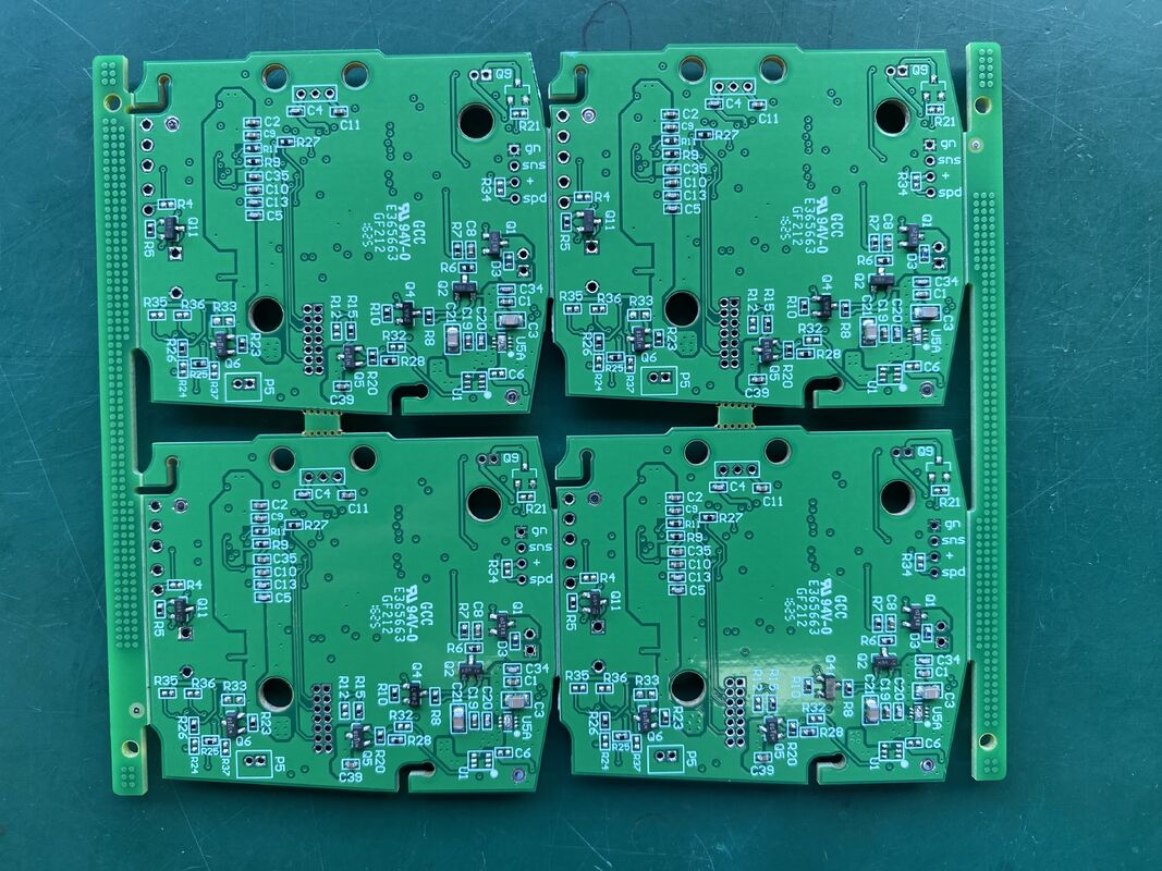 การสื่อสาร Pcb Tg180 สูงแรงปัจจุบันขนาดที่กําหนดเอง Pcb ออกแบบสําหรับการจัดการและการกระจายพลังงานไฟฟ้า