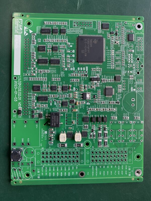 การสื่อสาร Pcb Tg180 สูงแรงปัจจุบันขนาดที่กําหนดเอง Pcb ออกแบบสําหรับการจัดการและการกระจายพลังงานไฟฟ้า