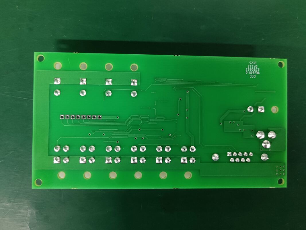 ชุด PCB อุตสาหกรรม IATF 16949 รับรองด้วยชั้น 1L-32L และ 0.5OZ-10OZ PCBA ทองแดง