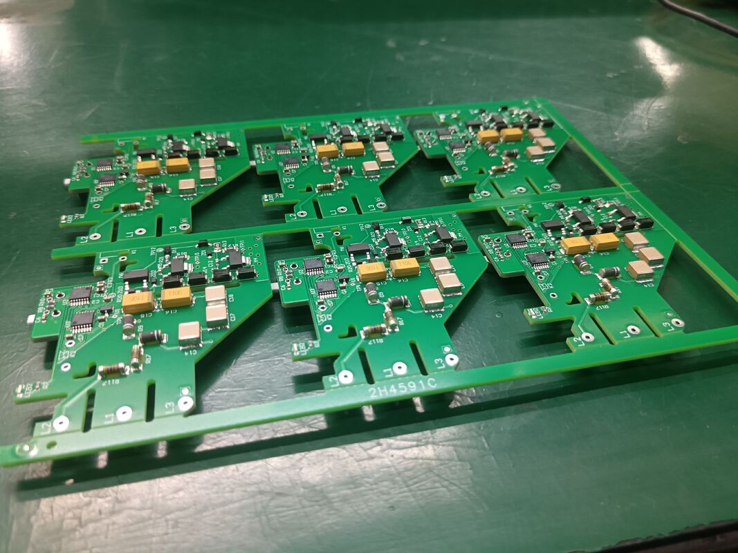 รวดเร็ว เปลี่ยน PCB ประกอบต้นแบบการผลิตเพื่อประกอบอิเล็กทรอนิกส์
