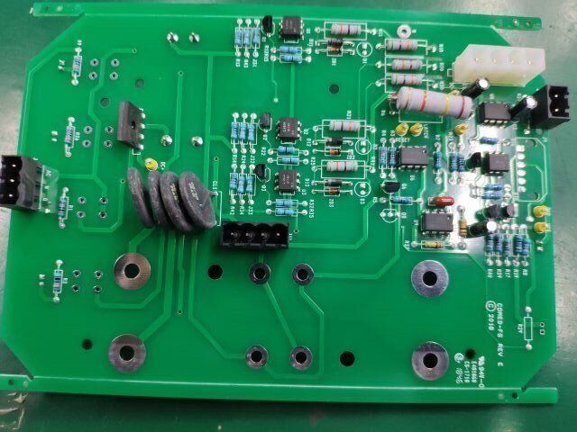 1-32 Layer EMS PCBA บริการประกอบแผ่น 1200-400 มม และบริการบูรณาการวงจรอิเล็กทรอนิกส์