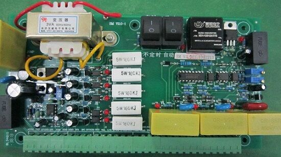 High Frequency RF PCB Assembly 5G Communication Board Rogers Material Made in China and Made in Cambodia