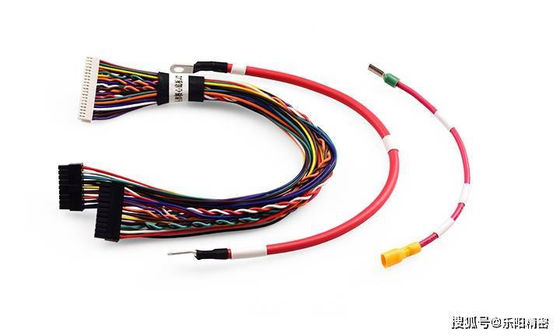 TE สายเคเบิล สายพานการประกอบด้วย AWG26 AWG28 ความดันการทดสอบ 1000 V ความต้านทานวงจร 280 mOhm